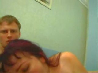 Dua warga rusia striplings seks / persetubuhan yang marriageable lassie